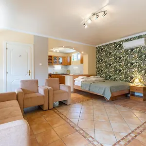  Apartament Aranyapartman Węgry