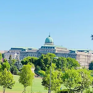 Budahome Apartament