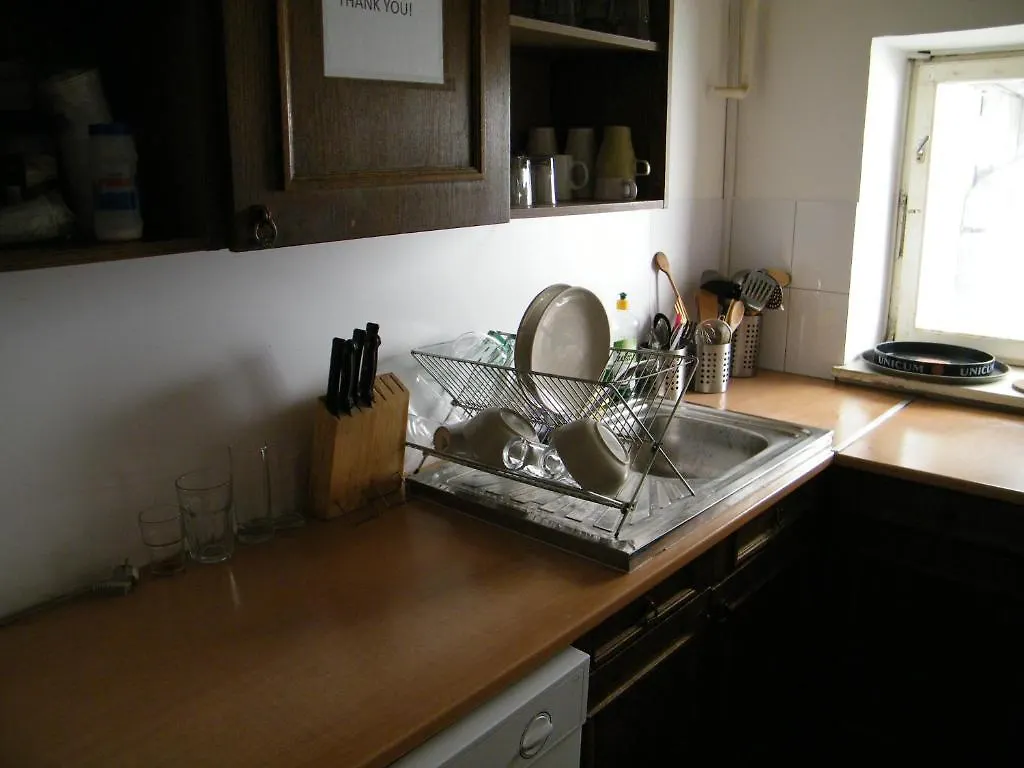 Zrinyi Hostel Budapeşte